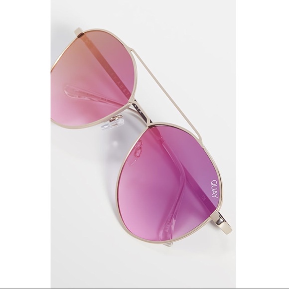 Quay Dragonfly Aviator Sunglasses Gold / Pink - Picture 4 of 5